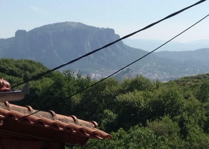 Luxury Family Meteora Villa